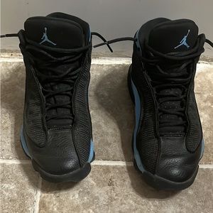 Jordan 13 university blue